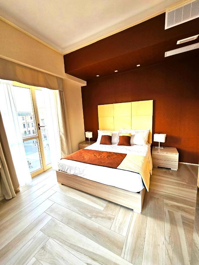 Trilogy Prestige - Central Premium Suites Lecce Esterno foto